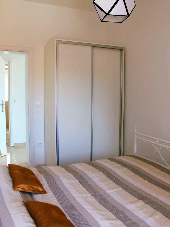 Apartman Ruza 2 Opric Exterior photo