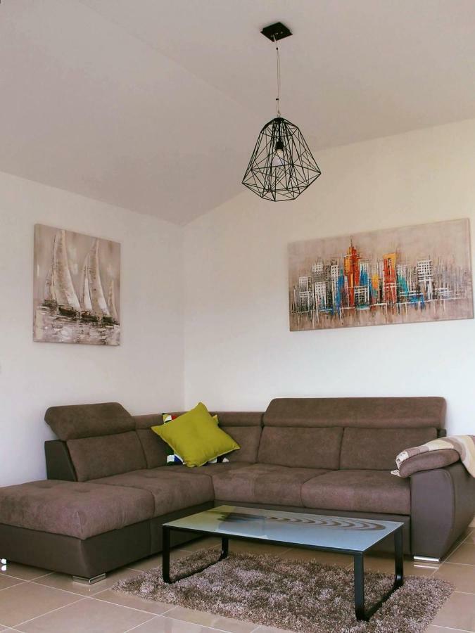Apartman Ruza 2 Opric Exterior photo
